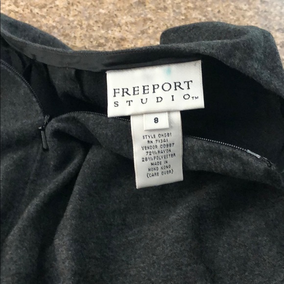 Freeport Studio By L. L. Bean 2 Piece Gray Suit - Picture 13 of 16